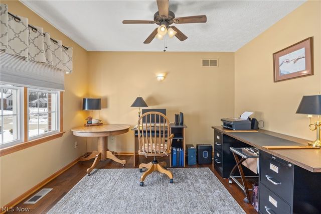 976 Rosemarie Circle, Wadsworth, OH 44281