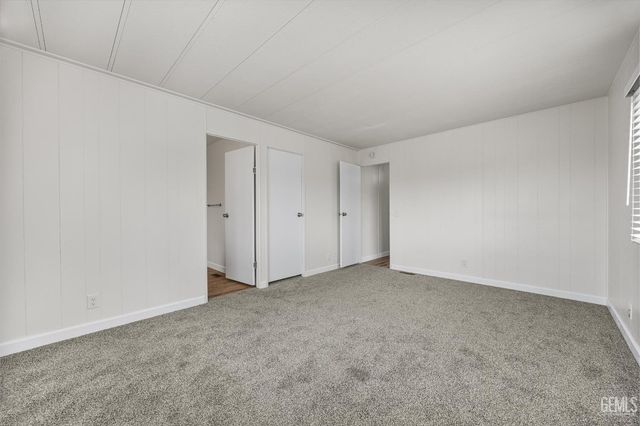 103 Cedarwood Lane, Bakersfield, CA 93308