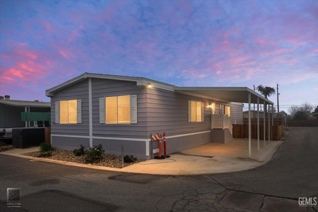 103 Cedarwood Lane, Bakersfield, CA 93308