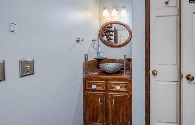 841 Foxden Road, Gilbert, SC 29054