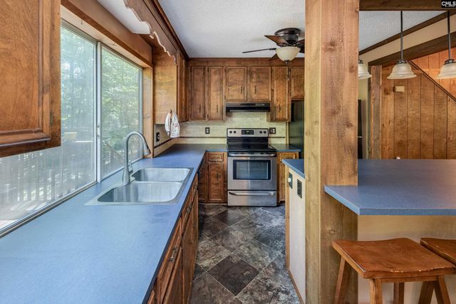 841 Foxden Road, Gilbert, SC 29054