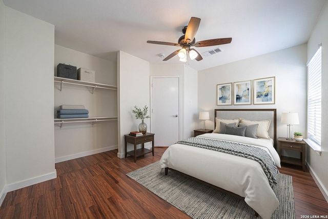 9843 Highland, San Antonio, TX 78245