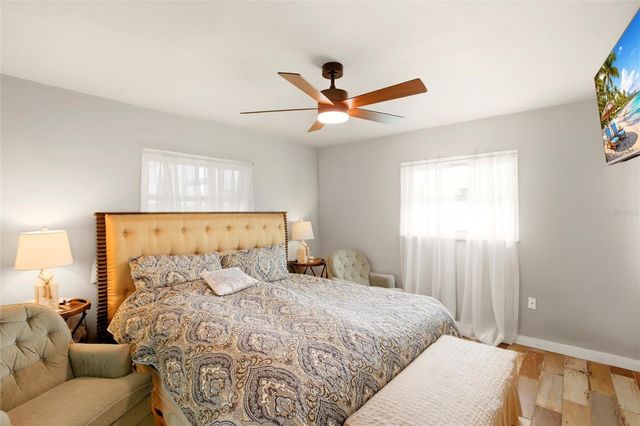 165 W TARPON BOULEVARD NW, Port Charlotte, FL 33952