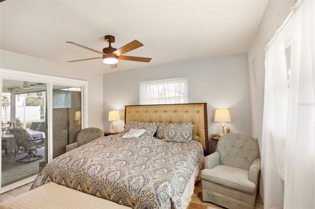 165 W TARPON BOULEVARD NW, Port Charlotte, FL 33952