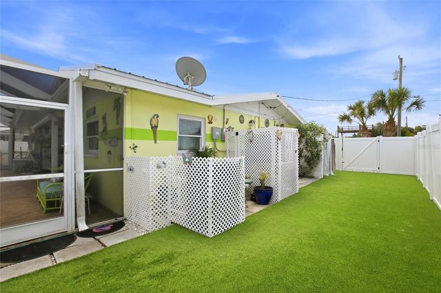 165 W TARPON BOULEVARD NW, Port Charlotte, FL 33952