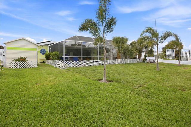 165 W TARPON BOULEVARD NW, Port Charlotte, FL 33952