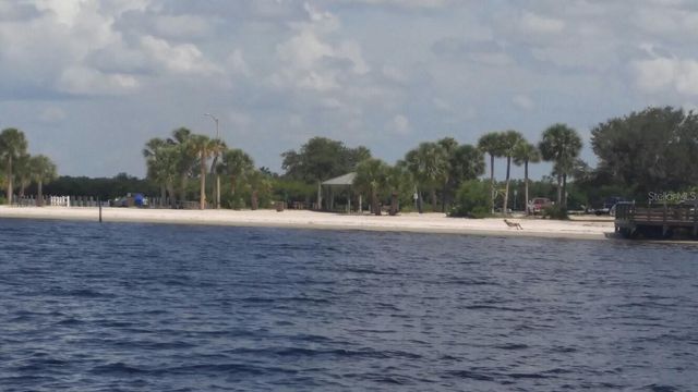 165 W TARPON BOULEVARD NW, Port Charlotte, FL 33952