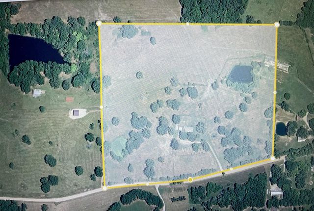 3917 County Road 4220, West Plains, MO 65775