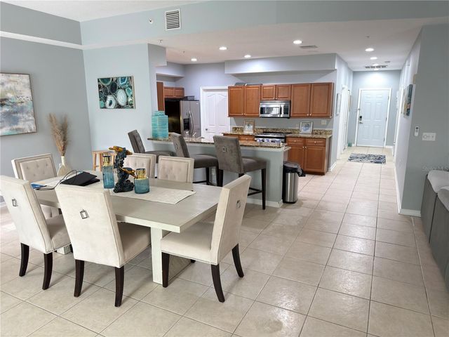 612 WELLS COURT 202, Clearwater, FL 33756