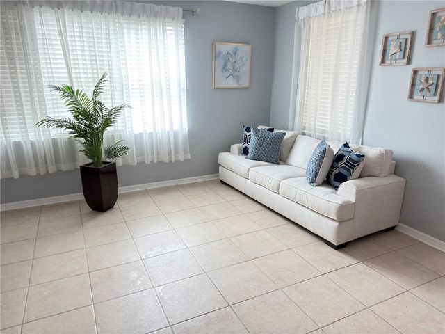 612 WELLS COURT 202, Clearwater, FL 33756