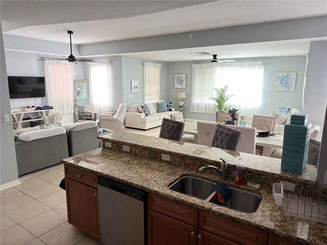 612 WELLS COURT 202, Clearwater, FL 33756