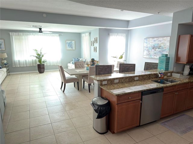 612 WELLS COURT 202, Clearwater, FL 33756