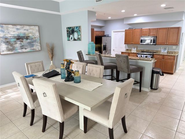 612 WELLS COURT 202, Clearwater, FL 33756