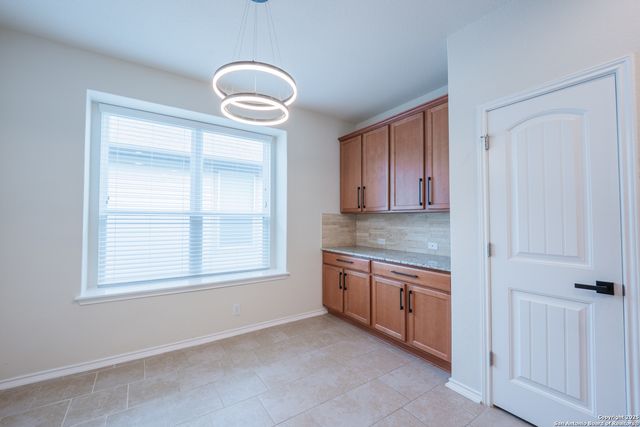 8615 Emerald Sky Dr, San Antonio, TX 78254