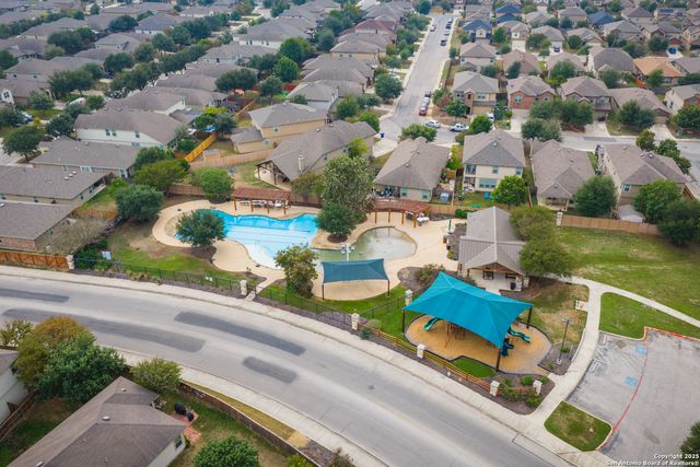 8615 Emerald Sky Dr, San Antonio, TX 78254