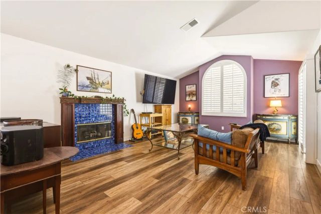 22229 Shadow Valley, Chatsworth, CA 91311