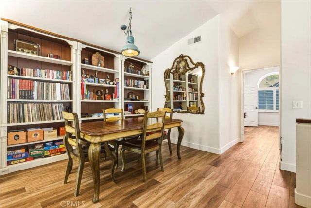 22229 Shadow Valley, Chatsworth, CA 91311