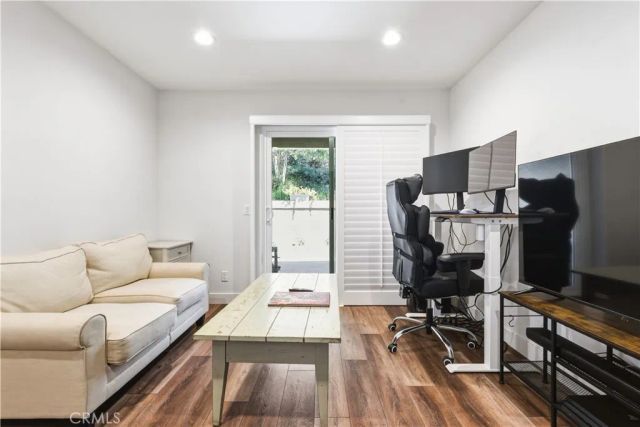 22229 Shadow Valley, Chatsworth, CA 91311