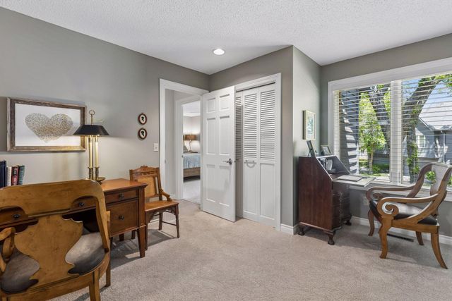 2228 Sherwood Court, Minnetonka, MN 55305