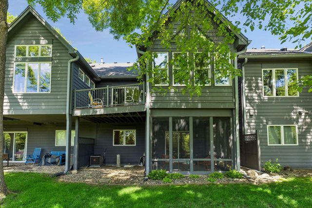 2228 Sherwood Court, Minnetonka, MN 55305