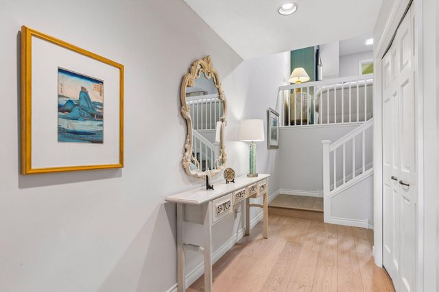 2228 Sherwood Court, Minnetonka, MN 55305