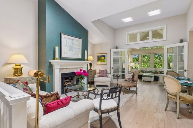 2228 Sherwood Court, Minnetonka, MN 55305