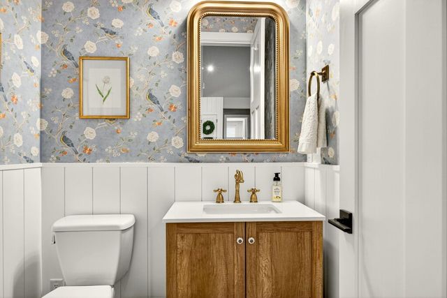 5623 Autumn Park Drive, Medford, OR 97504