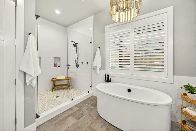 5623 Autumn Park Drive, Medford, OR 97504