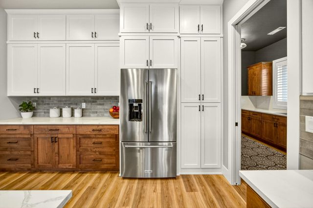 5623 Autumn Park Drive, Medford, OR 97504