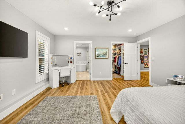 5623 Autumn Park Drive, Medford, OR 97504