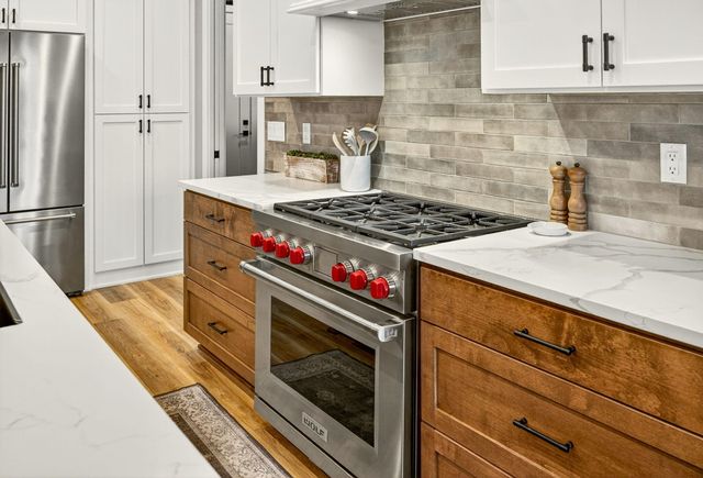 5623 Autumn Park Drive, Medford, OR 97504