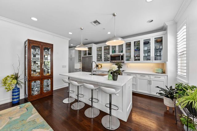 145 N Cannery Row Circle, Delray Beach, FL 33444