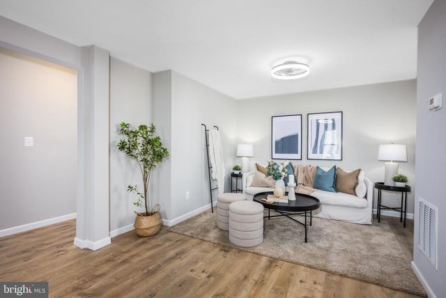 7361 CHESAPEAKE RD, Baltimore, MD 21220