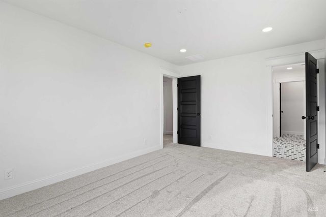 564 Moonstone Road, Kimberly, ID 83341