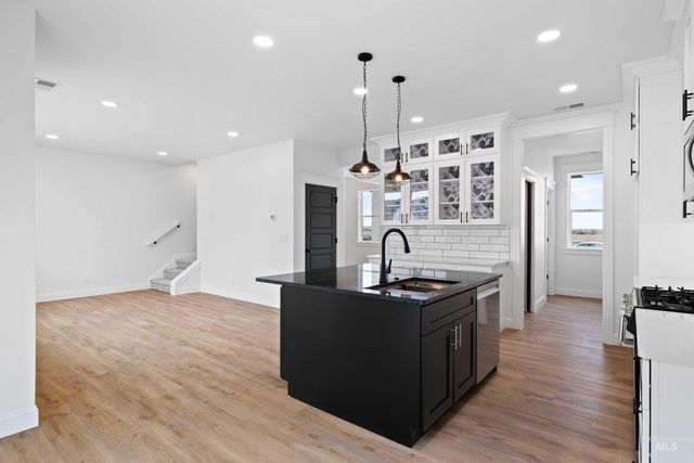 564 Moonstone Road, Kimberly, ID 83341