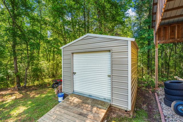 2439 Barnes Mill Road, Hamilton, GA 31811