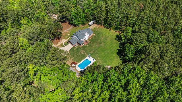 2439 Barnes Mill Road, Hamilton, GA 31811