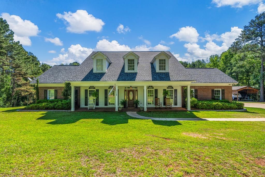 2439 Barnes Mill Road, Hamilton, GA 31811