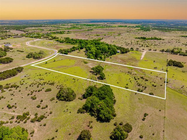 1517 Cottonwood Mesa DR, Kempner, TX 76539