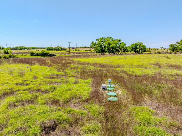 1517 Cottonwood Mesa DR, Kempner, TX 76539