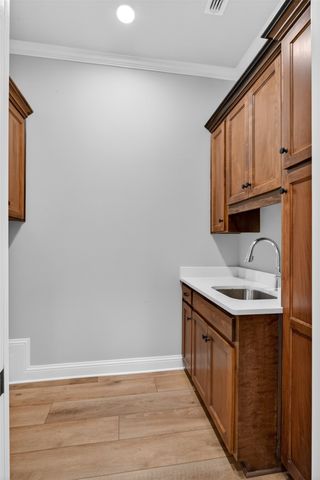 111 Katy Lane, Bossier City, LA 71111