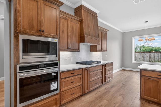 111 Katy Lane, Bossier City, LA 71111