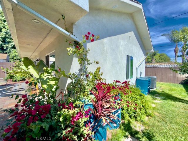 11454 Sunburst Street, Lakeview Terrace, CA 91342