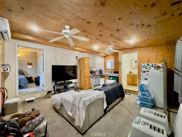 11454 Sunburst Street, Lakeview Terrace, CA 91342