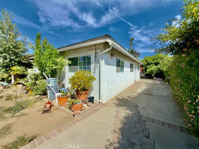 11454 Sunburst Street, Lakeview Terrace, CA 91342