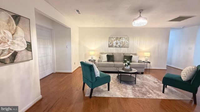14791 CONWAY DR, Manassas, VA 20112