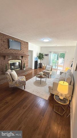 14791 CONWAY DR, Manassas, VA 20112