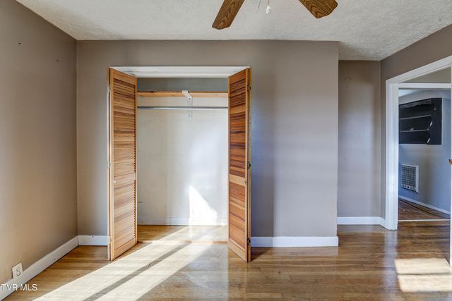 377 Henson Road, Bristol, TN 37620