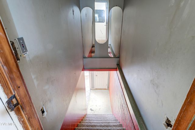 377 Henson Road, Bristol, TN 37620