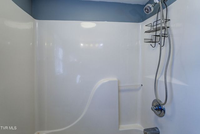 377 Henson Road, Bristol, TN 37620